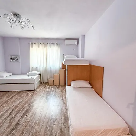 Beachfront Spacious With Panoramic Sea View -2 Bedrooms -2 Bathrooms Appartamento Shëngjin